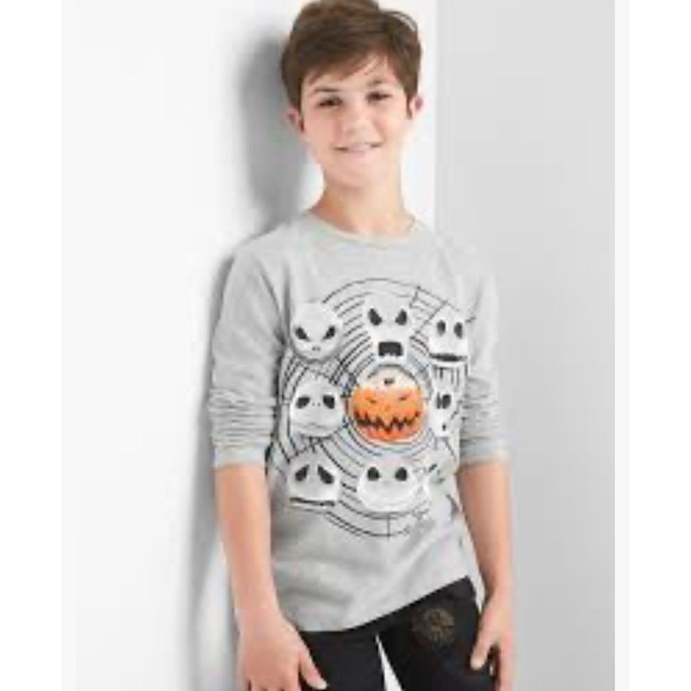 Disney gap collaboration nightmare before Christmas long sleeve gray T-shirt S/M